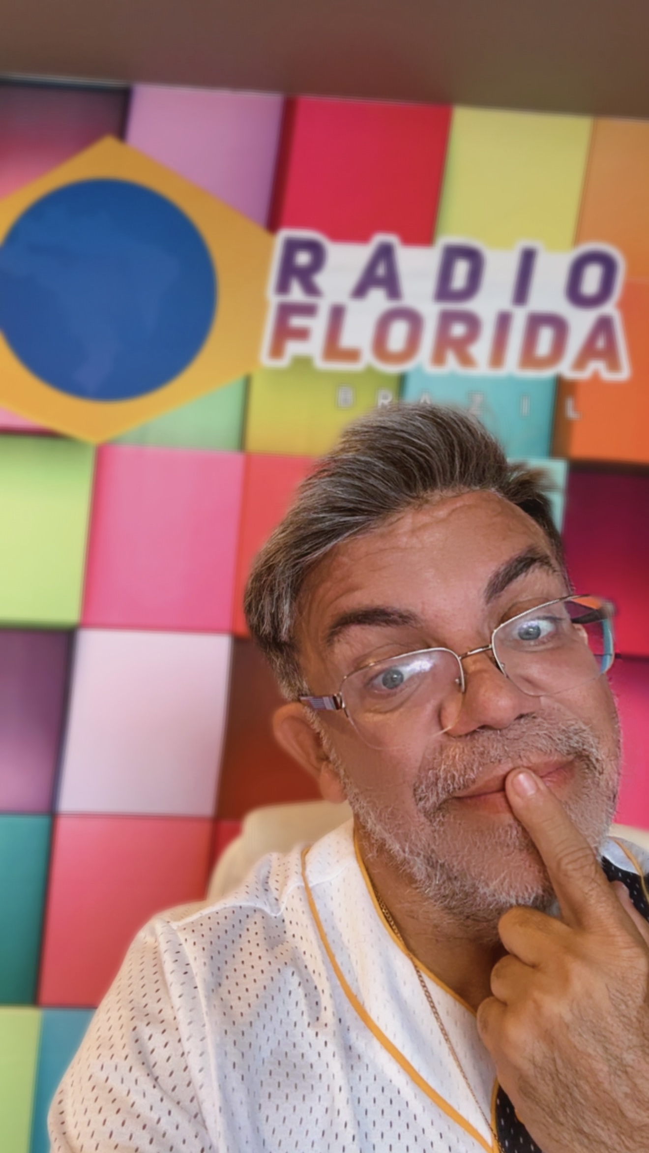 Conversations with Zé Monalisa Fartura